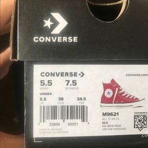 Womens 7.5 NEW Red High tops Converse All Stars